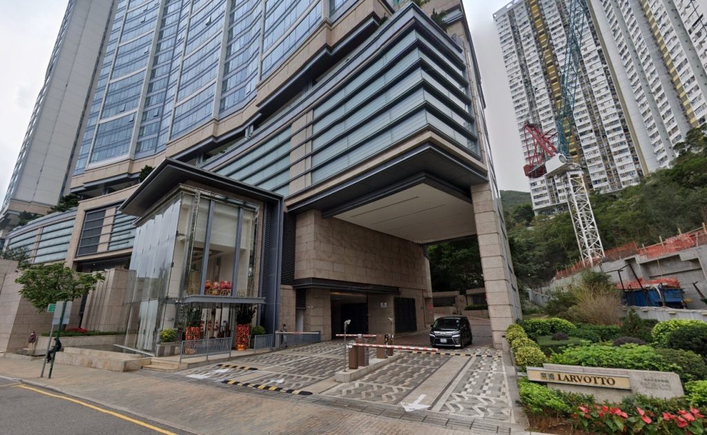 Larvotto in Ap Lei Chau / Aberdeen | Jade Land Properties